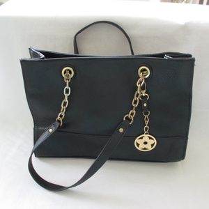 BUENO handbag with snap closure - Excellent Condition!